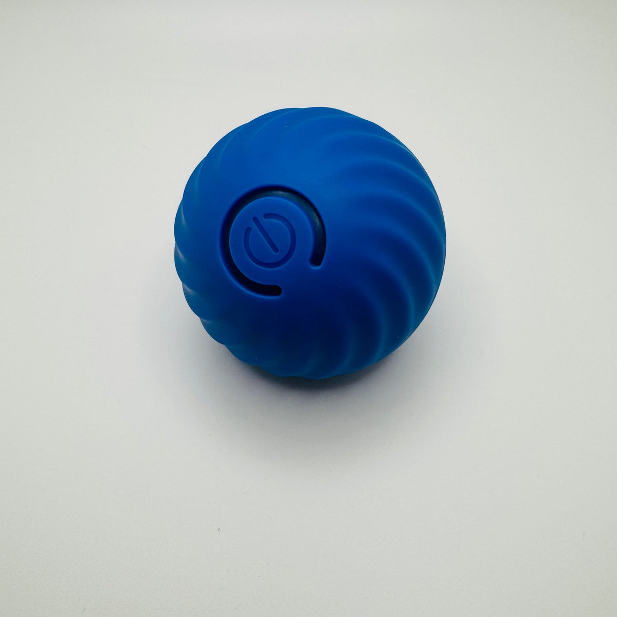 USB rechargeable bouncing ball toy for dogs and cats