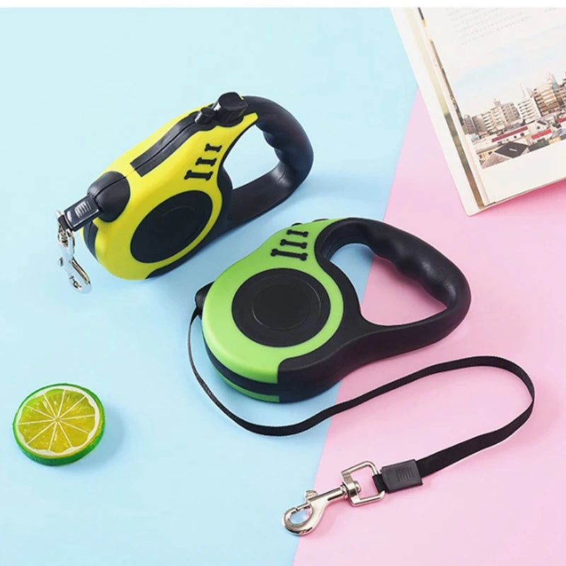 Retractable dog leash